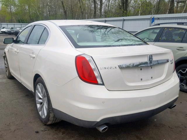 1LNHM94R99G602481 - 2009 LINCOLN MKS WHITE photo 3