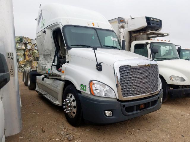 1FUJGLDVXBSBB2410 - 2011 FREIGHTLINER CASCADIA 125  photo 1