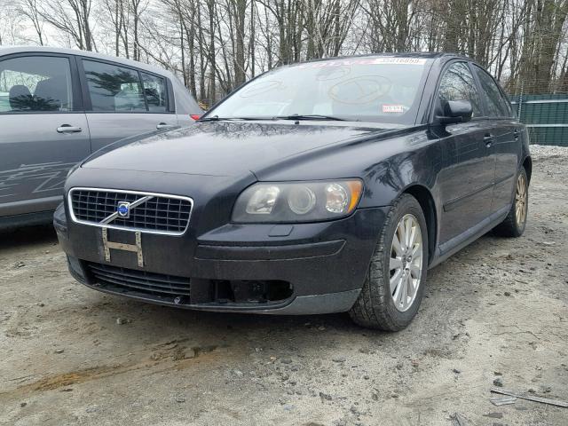 YV1MS382942012218 - 2004 VOLVO S40 2.4I BLACK photo 2