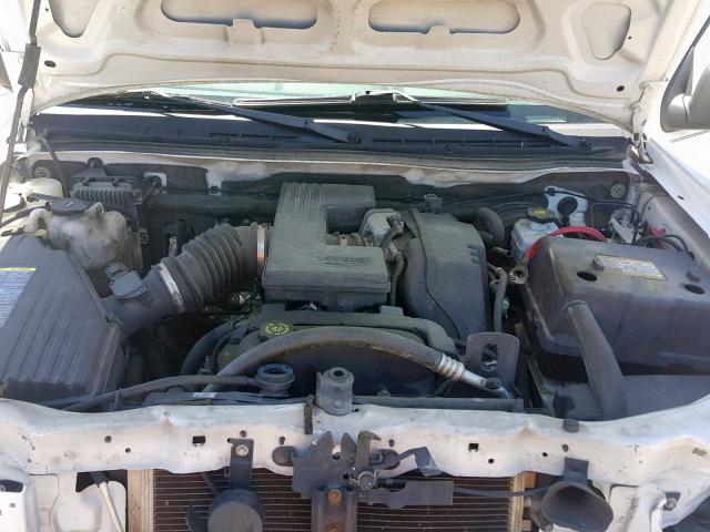 1GCDT136368210276 - 2006 CHEVROLET COLORADO SILVER photo 7