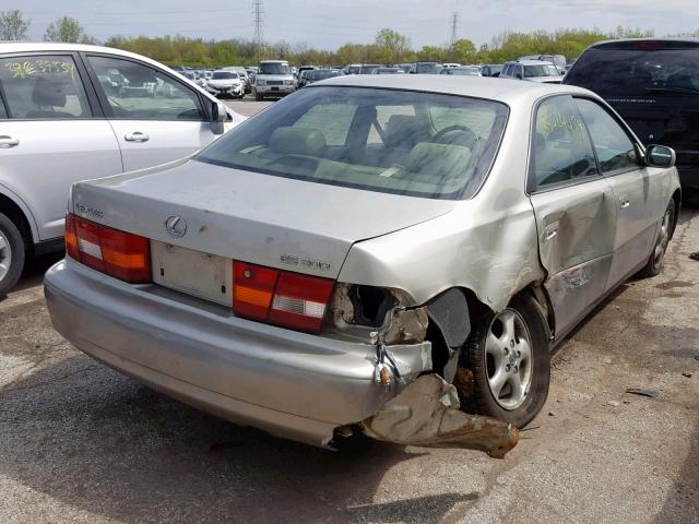 JT8BF28G4W5014952 - 1998 LEXUS ES 300 TAN photo 4