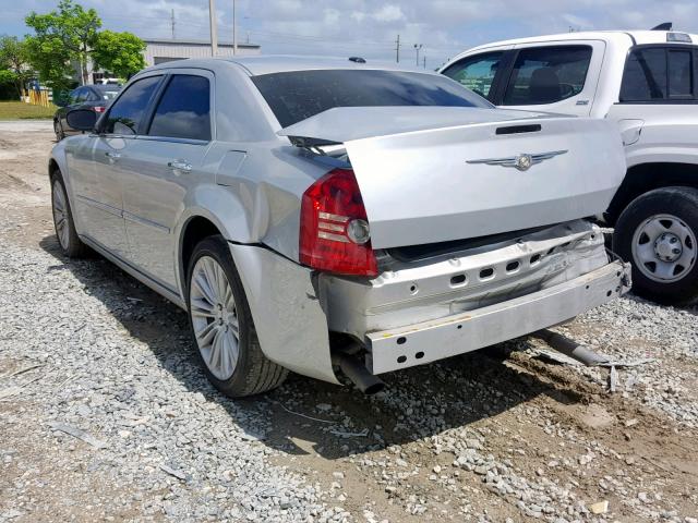 2C3CA5CV2AH251568 - 2010 CHRYSLER 300 TOURIN SILVER photo 3