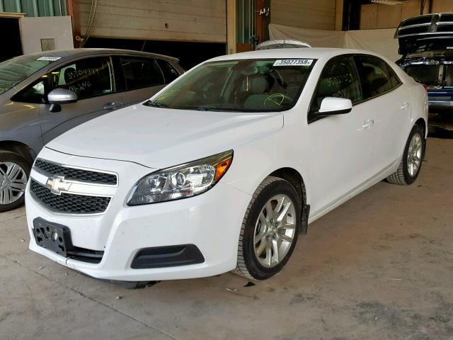 1G11D5RR3DF114450 - 2013 CHEVROLET MALIBU 1LT WHITE photo 2