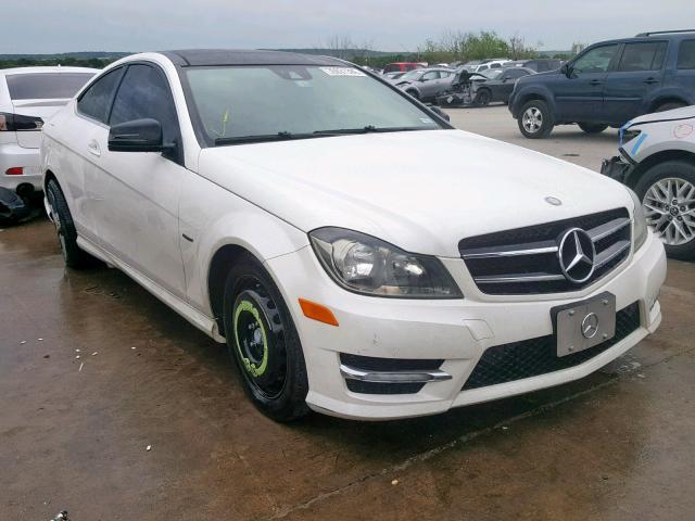 WDDGJ4HB2DF979814 - 2013 MERCEDES-BENZ C 250 WHITE photo 1