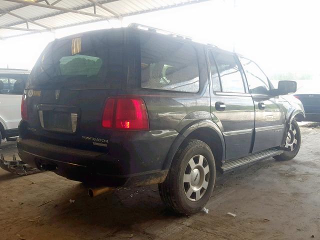 5LMFU27596LJ29947 - 2006 LINCOLN NAVIGATOR შავი ფოტო 4