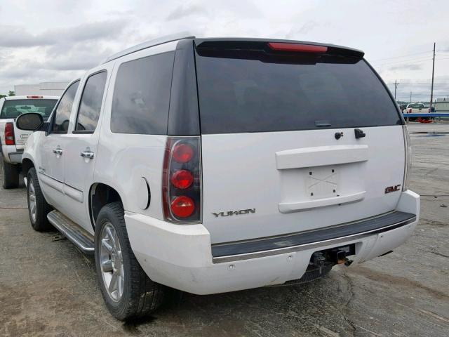 1GKFK63857J253896 - 2007 GMC YUKON DENA WHITE photo 3