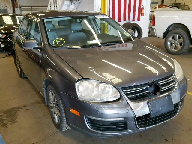 3VWRT81KX6M695622 - 2006 VOLKSWAGEN JETTA TDI GRAY photo 1