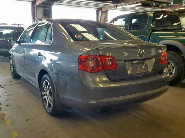 3VWRT81KX6M695622 - 2006 VOLKSWAGEN JETTA TDI GRAY photo 3