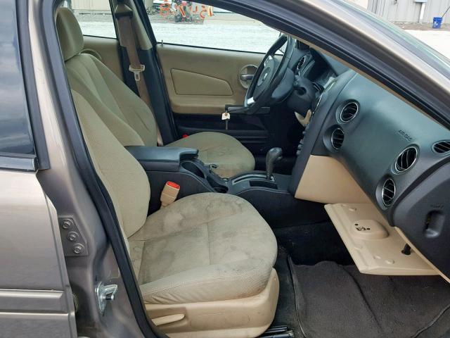 2G2WP552561271215 - 2006 PONTIAC GRAND PRIX GOLD photo 5