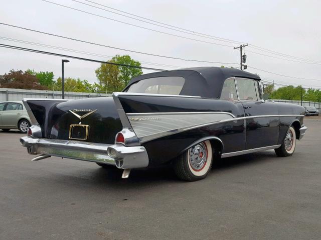 VC57T265074 - 1957 CHEVROLET BEL AIR BLACK photo 4