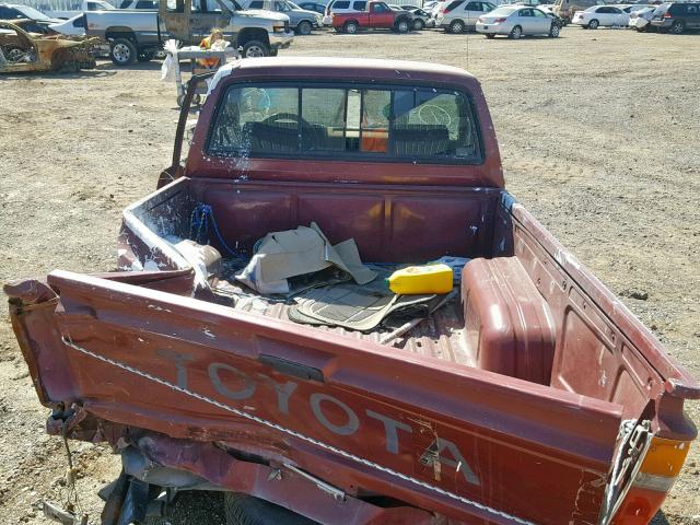 JT4RN50R9H0294353 - 1987 TOYOTA PICKUP 1/2 MAROON photo 6