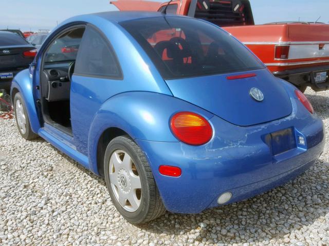 3VWCA21C8YM470782 - 2000 VOLKSWAGEN NEW BEETLE Blau Foto 3