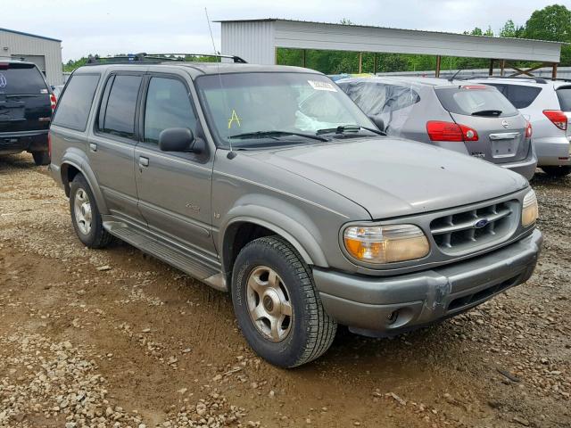 1FMZU85P2YZB43132 - 2000 FORD EXPLORER L GREEN photo 1