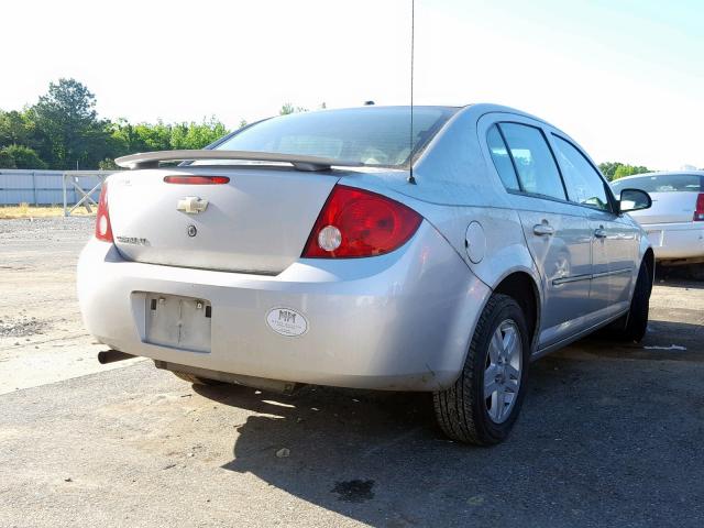 1G1AL55F167632536 - 2006 CHEVROLET COBALT LT SILVER photo 4