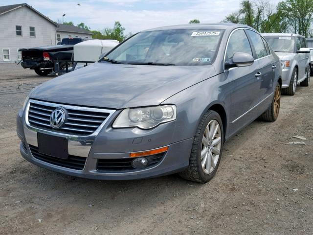 WVWEU93C96P096893 - 2006 VOLKSWAGEN PASSAT 3.6 GRAY photo 2