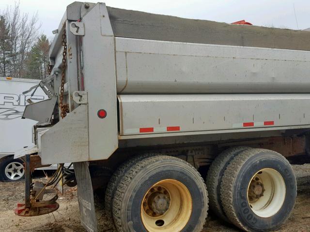 4V5KC9GF46N440152 - 2006 VOLVO VHD WHITE photo 4