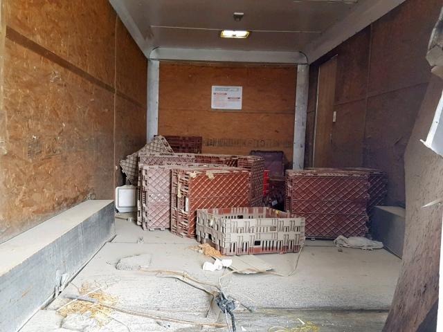 4D6EB2425AC024648 - 2010 CARGO TRAILER WHITE photo 6