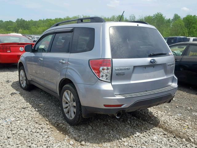 JF2SHAEC5DH401756 - 2013 SUBARU FORESTER L SILVER photo 3