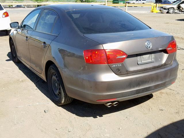 3VW2K7AJ8BM358205 - 2011 VOLKSWAGEN JETTA BASE BROWN photo 3