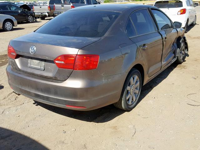 3VW2K7AJ8BM358205 - 2011 VOLKSWAGEN JETTA BASE BROWN photo 4