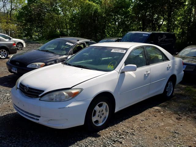 4T1BF32K73U036736 - 2003 TOYOTA CAMRY LE WHITE photo 2