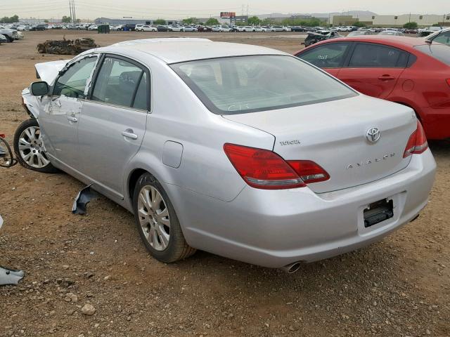 4T1BK36B58U296775 - 2008 TOYOTA AVALON XL SILVER photo 3