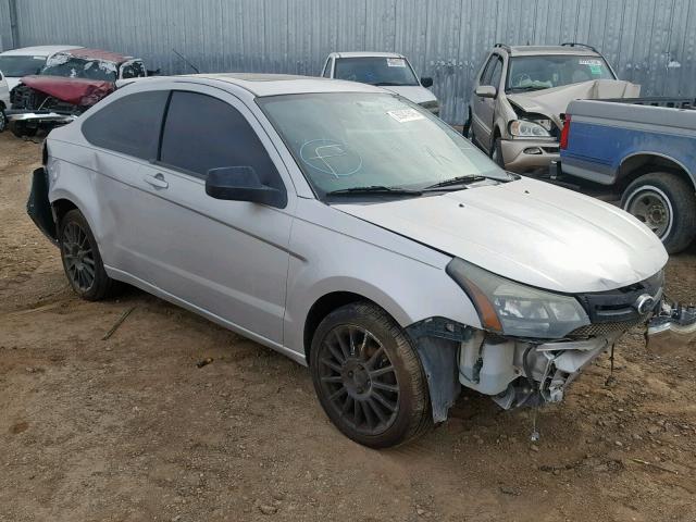 1FAHP3DN3AW107490 - 2010 FORD FOCUS SES SILVER photo 1