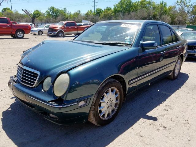 WDBJF65JXYA989226 - 2000 MERCEDES-BENZ E 320  photo 2