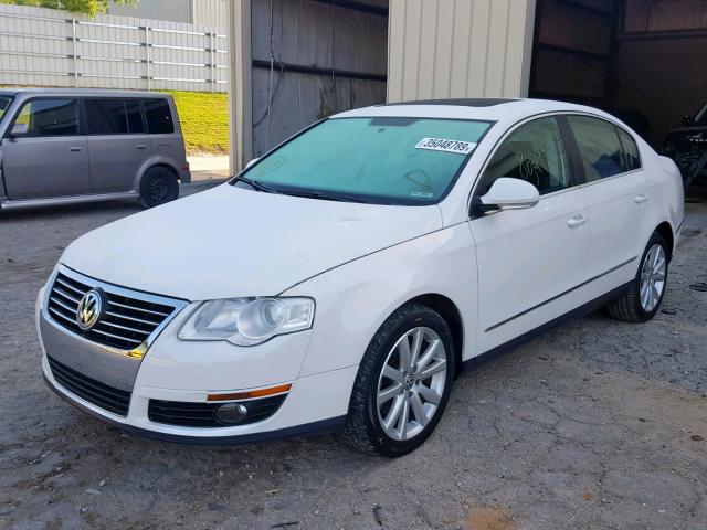 WVWJM7AN9AE070810 - 2010 VOLKSWAGEN PASSAT KOM WHITE photo 2