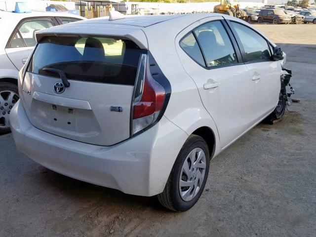 JTDKDTB33F1586623 - 2015 TOYOTA PRIUS C WHITE photo 4