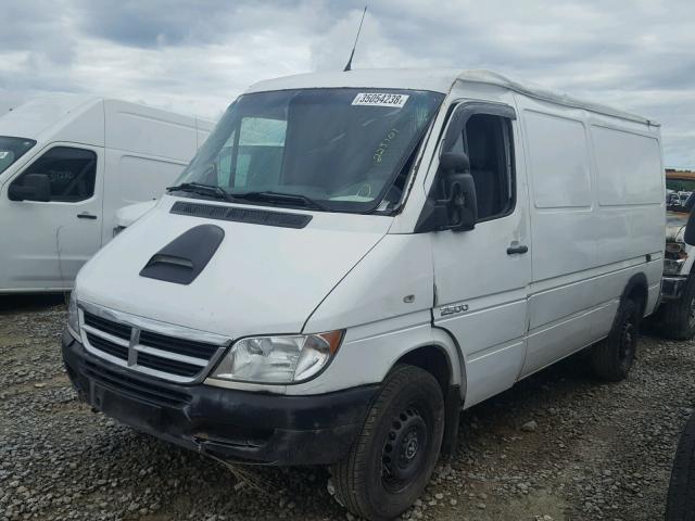 WD0PD644265932822 - 2006 DODGE SPRINTER 2 WHITE photo 10