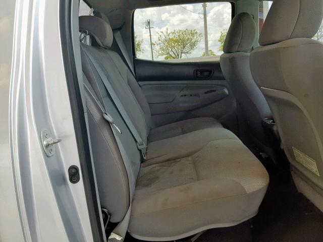 5TFJU4GN3DX033220 - 2013 TOYOTA TACOMA DOU SILVER photo 6