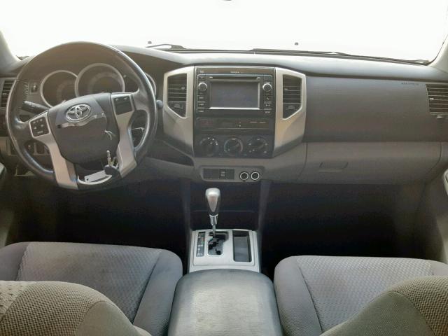 5TFJU4GN3DX033220 - 2013 TOYOTA TACOMA DOU SILVER photo 9