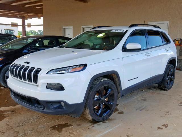 1C4PJLCB2GW229703 - 2016 JEEP CHEROKEE L WHITE photo 2