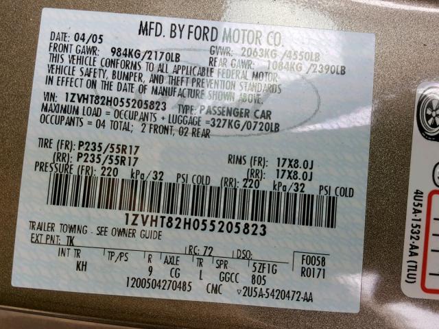 1ZVHT82H055205823 - 2005 FORD MUSTANG GT GRAY photo 10