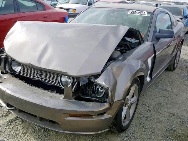 1ZVHT82H055205823 - 2005 FORD MUSTANG GT GRAY photo 2