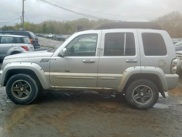 1J4GL38K63W602216 - 2003 JEEP LIBERTY RE GRAY photo 9