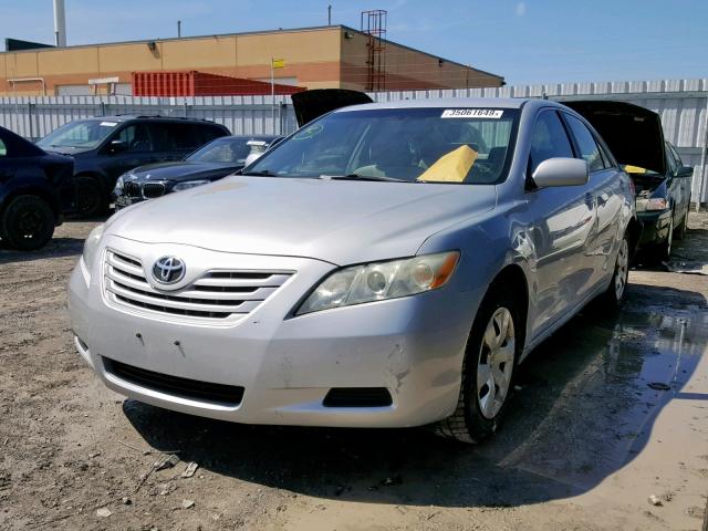 4T1BE46K17U628593 - 2007 TOYOTA CAMRY NEW SILVER photo 2