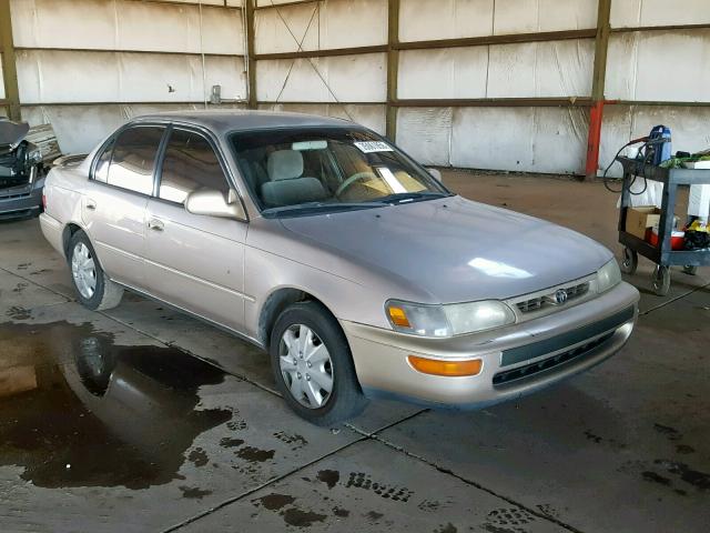 1NXBB02E5TZ408417 - 1996 TOYOTA COROLLA DX SILVER photo 1