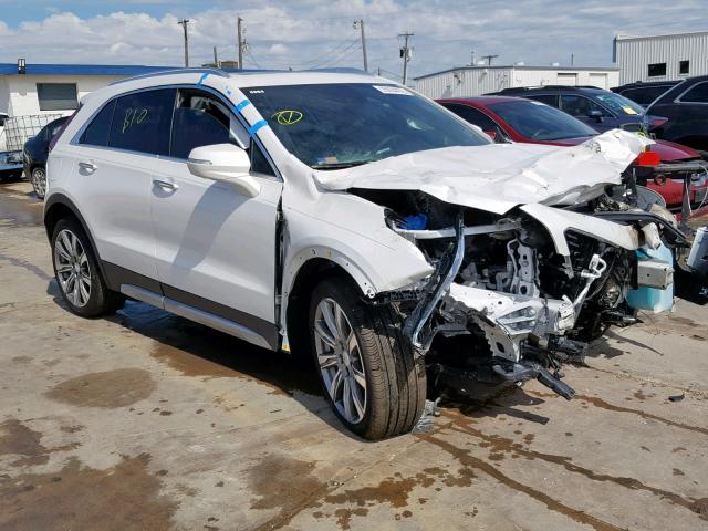 1GYFZCR4XKF135360 - 2019 CADILLAC XT4 PREMIU WHITE photo 1