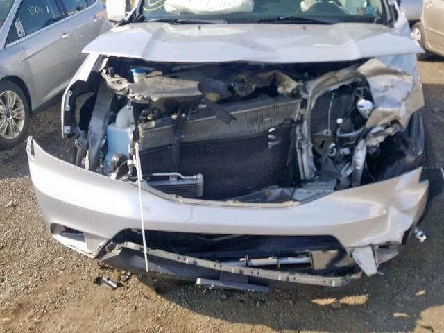 5FNYF4H38FB069486 - 2015 HONDA PILOT SE SILVER photo 9