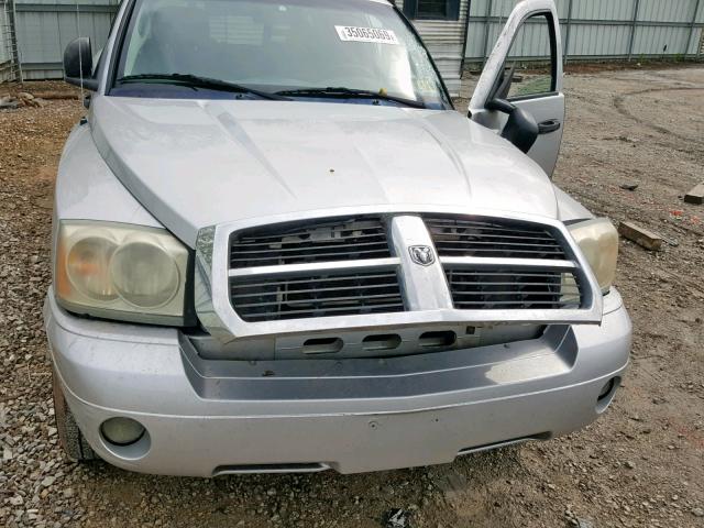 1D7HW48K96S514849 - 2006 DODGE DAKOTA QUA SILVER photo 7