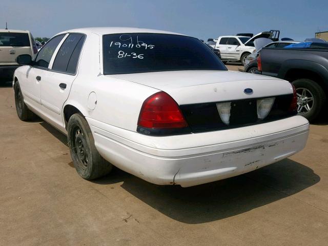 2FAFP71W46X133815 - 2006 FORD CROWN VICT WHITE photo 3