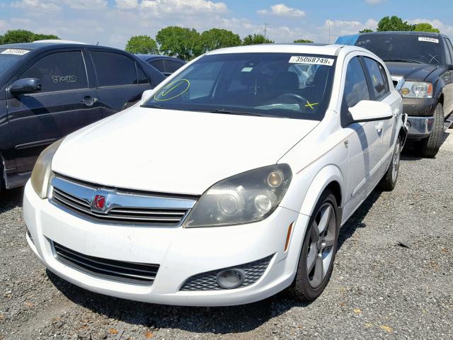 W08AT671285093365 - 2008 SATURN ASTRA XR WHITE photo 2