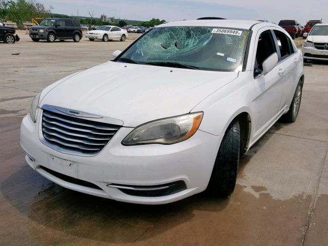 1C3CCBAB5CN223176 - 2012 CHRYSLER 200 LX WHITE photo 2