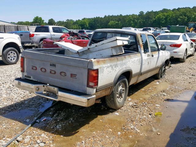 1B7FL23X7PS237511 - 1993 DODGE DAKOTA SILVER photo 4