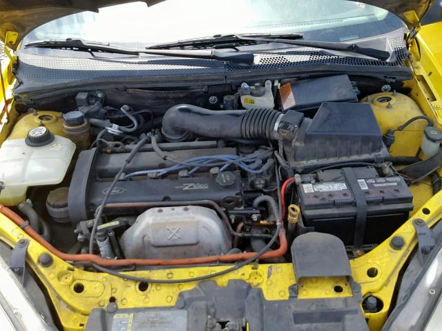 3FAFP31301R117469 - 2001 FORD FOCUS ZX3 YELLOW photo 7