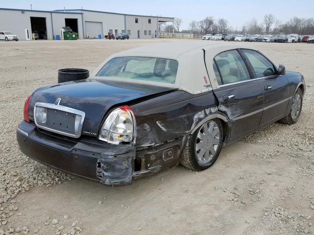 1LNHM82W65Y638653 - 2005 LINCOLN TOWN CAR SIGNATURE LIMITED  photo 4