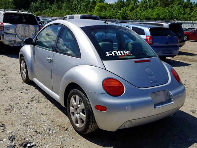 3VWDD21C02M451503 - 2002 VOLKSWAGEN NEW BEETLE ვერცხლისფერი ფოტო 3