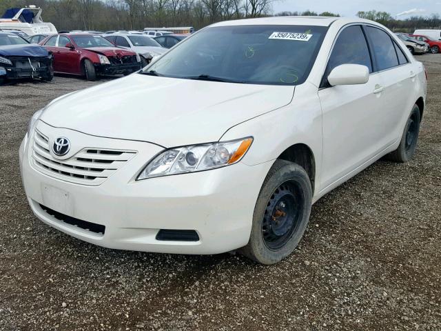 4T4BE46K39R089046 - 2009 TOYOTA CAMRY BASE WHITE photo 2